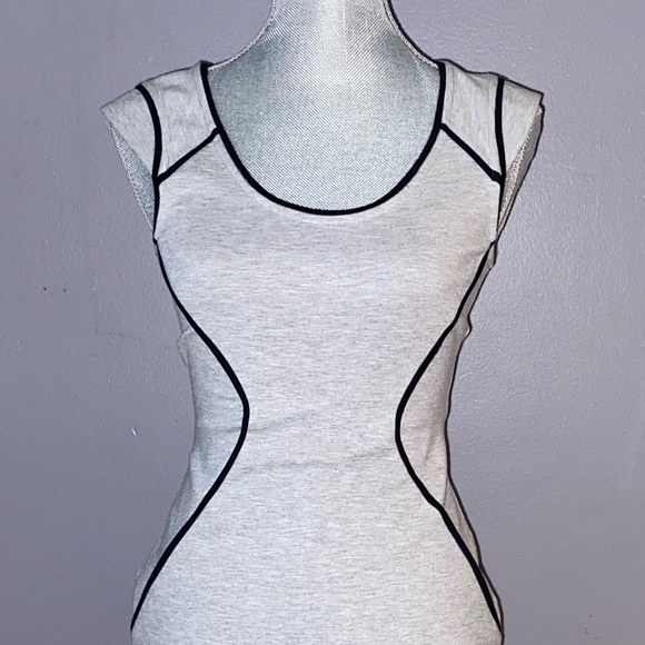 Women’s Express Grey & Black Body-con Dress Size 0 - Picture 5 of 11